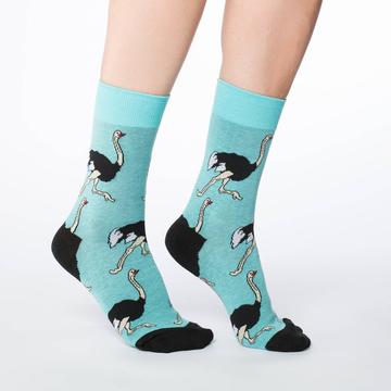 These fun socks feature running ostriches on a blue background with a black heel and toe. Spandex added to the 85% cotton blend gives the socks the perfect amount of stretch to hug your feet.