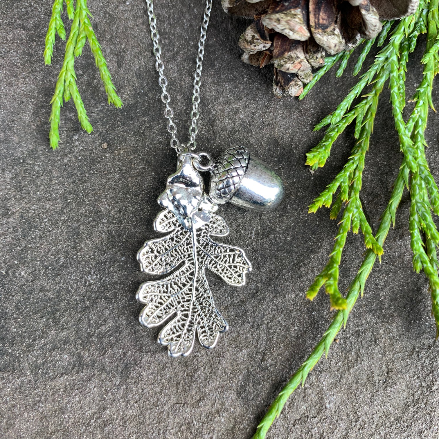 Acorn and 2025 leaf necklace